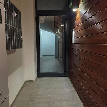 Cozy 1-br City-center Apartamento *
